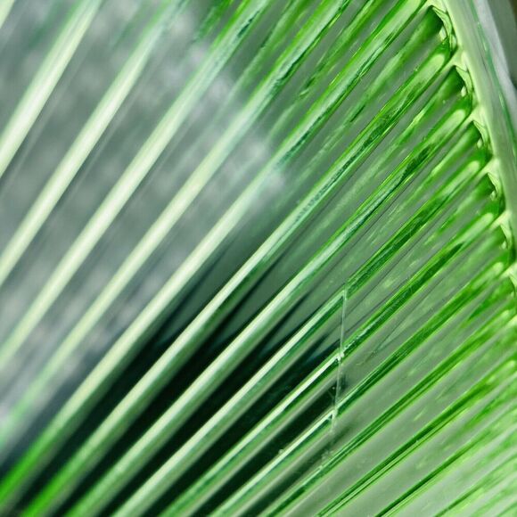 Uranium Green Depression Glass Serving Dresser Tray Platter Vanity GLOWS 11.5 in - Picture 11 of 11